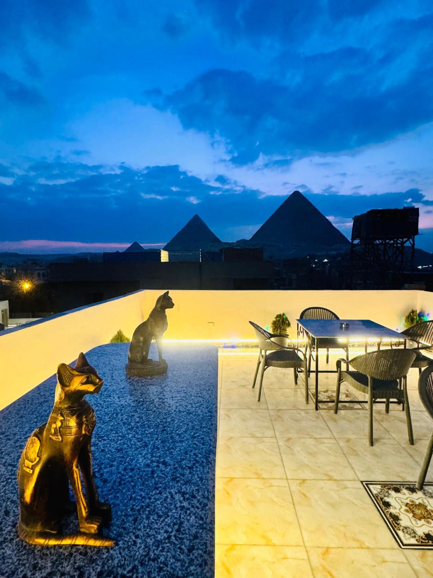 Horus Pyramids View Lägenhet Kairo Exteriör bild